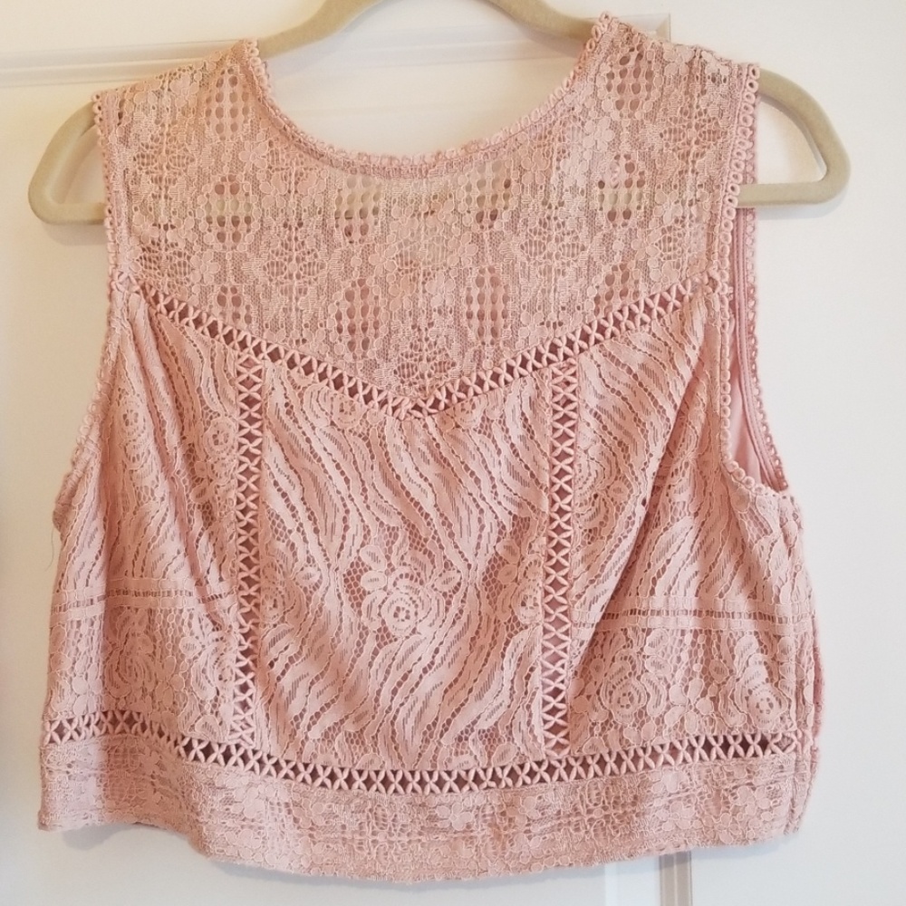 Crop top